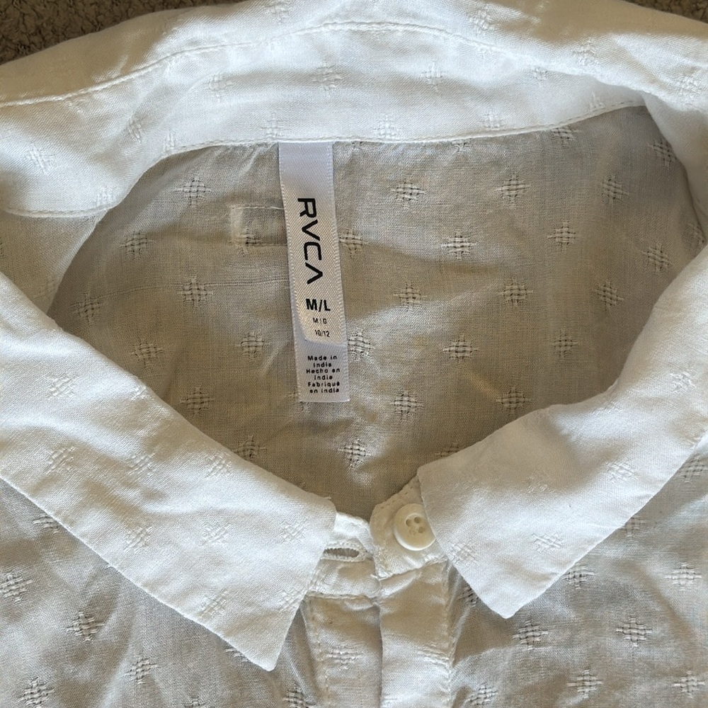 RVCA button down blouse with cutout on back - Picture 3 of 11